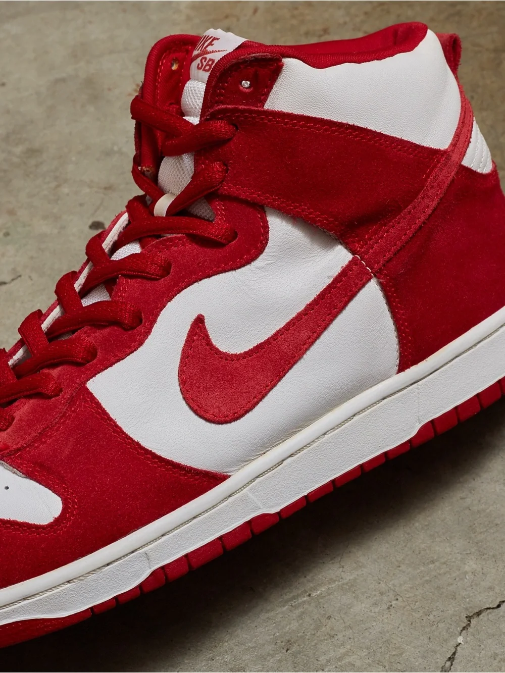 Nike SB Dunk High Pro ‘St. John’s’